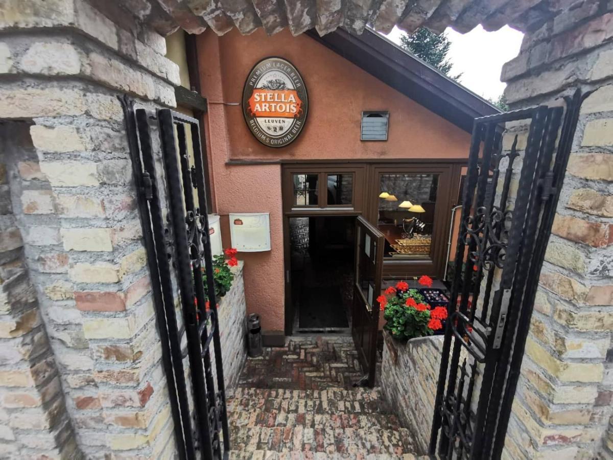 Apartman Poirot Balcony Erd Buitenkant foto